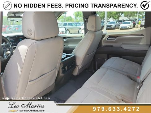 Used 2025 Chevrolet Silverado 1500 LT AWD/4WD image 11