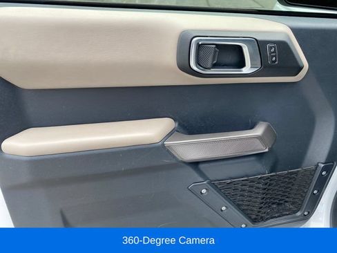 Used 2023 Ford Bronco Wildtrak AWD/4WD image 16