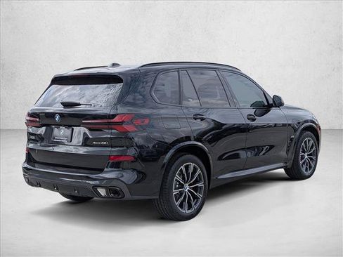 Used 2026 BMW X5 xDrive40i w/ M Sport Package AWD/4WD image 2