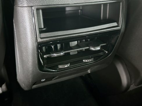 Used 2024 Jeep Grand Cherokee Limited 4xe AWD/4WD image 28