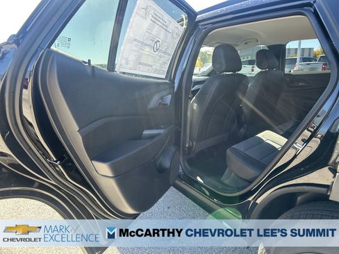 New 2026 Chevrolet Trax LT w/ Driver Confidence Package image 25