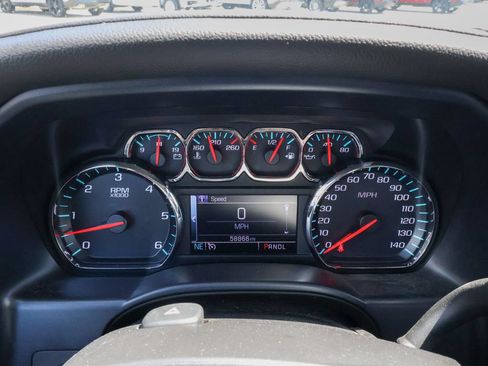 Used 2018 GMC Sierra 1500 SLE w/ SLE Value Package AWD/4WD image 16