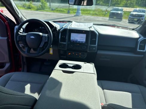 Used 2020 Ford F150 XLT w/ Equipment Group 302A Luxury AWD/4WD image 14