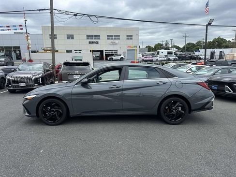 Used 2026 Hyundai Elantra SEL Sport Premium FWD image 7