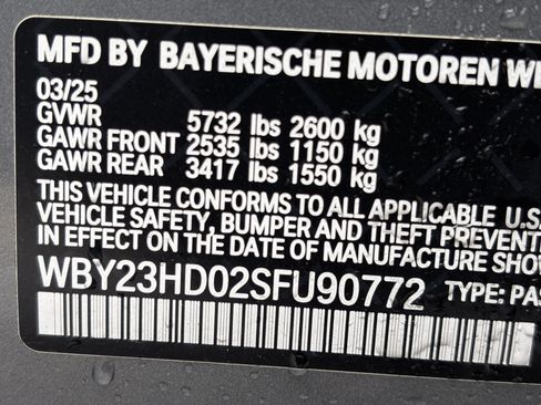 Used 2025 BMW i4 eDrive40 w/ Parking Assistance Package RWD image 33