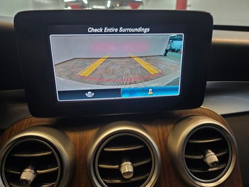 Used 2019 Mercedes-Benz C 300 4MATIC Sedan image 30