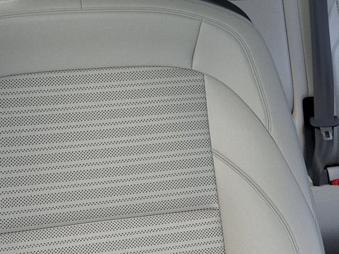 New 2026 Lincoln Nautilus Reserve w/ Jet Appearance Package AWD/4WD image 16
