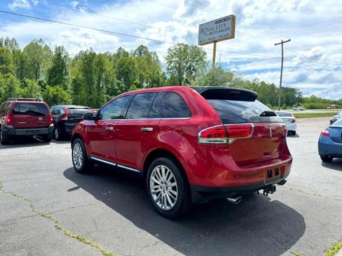 Used 2012 Lincoln MKX AWD image 7