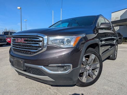 Used 2017 GMC Acadia SLT image 1