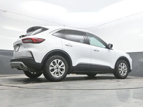 Used 2023 Ford Escape Active w/ Tech Pack #1 FWD image 37