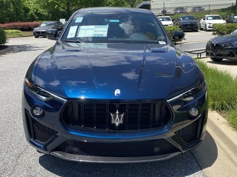 New 2024 Maserati Levante Trofeo image 3
