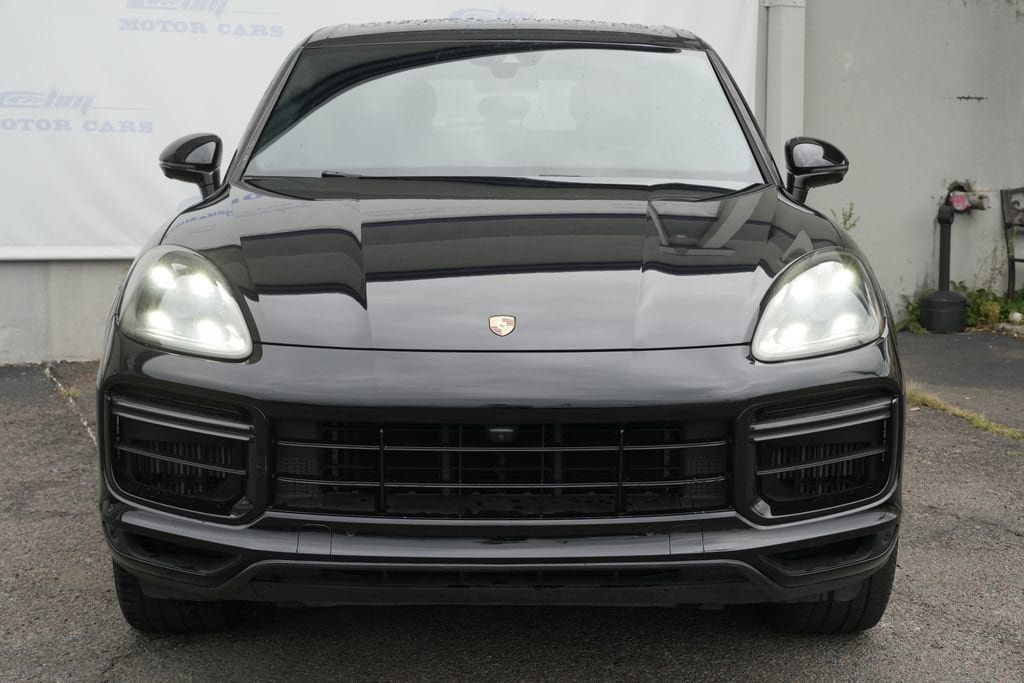 Used 2019 Porsche Cayenne Turbo AWD/4WD image 5