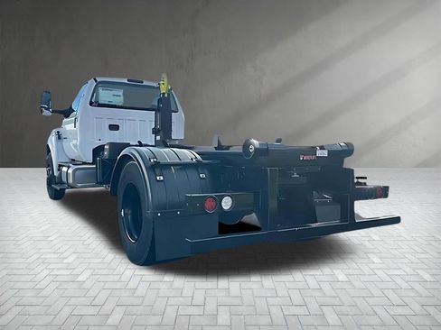 New 2026 Ford F750 2WD Regular Cab Super Duty image 5