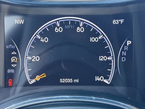 Used 2021 Jeep Grand Cherokee Laredo X image 23