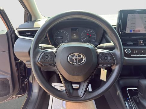 Used 2024 Toyota Corolla LE FWD image 10