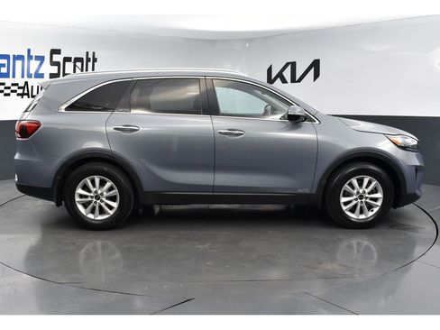 Used 2020 Kia Sorento LX w/ LX I4 Convenience Package AWD/4WD image 6