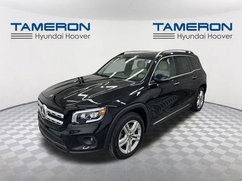 Used 2023 Mercedes-Benz GLB 250 4MATIC w/ Premium Package image 1