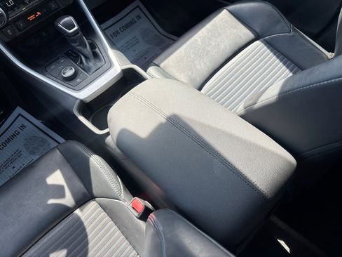 Used 2021 Toyota RAV4 XSE w/ XSE Grade Weather Package AWD/4WD image 24