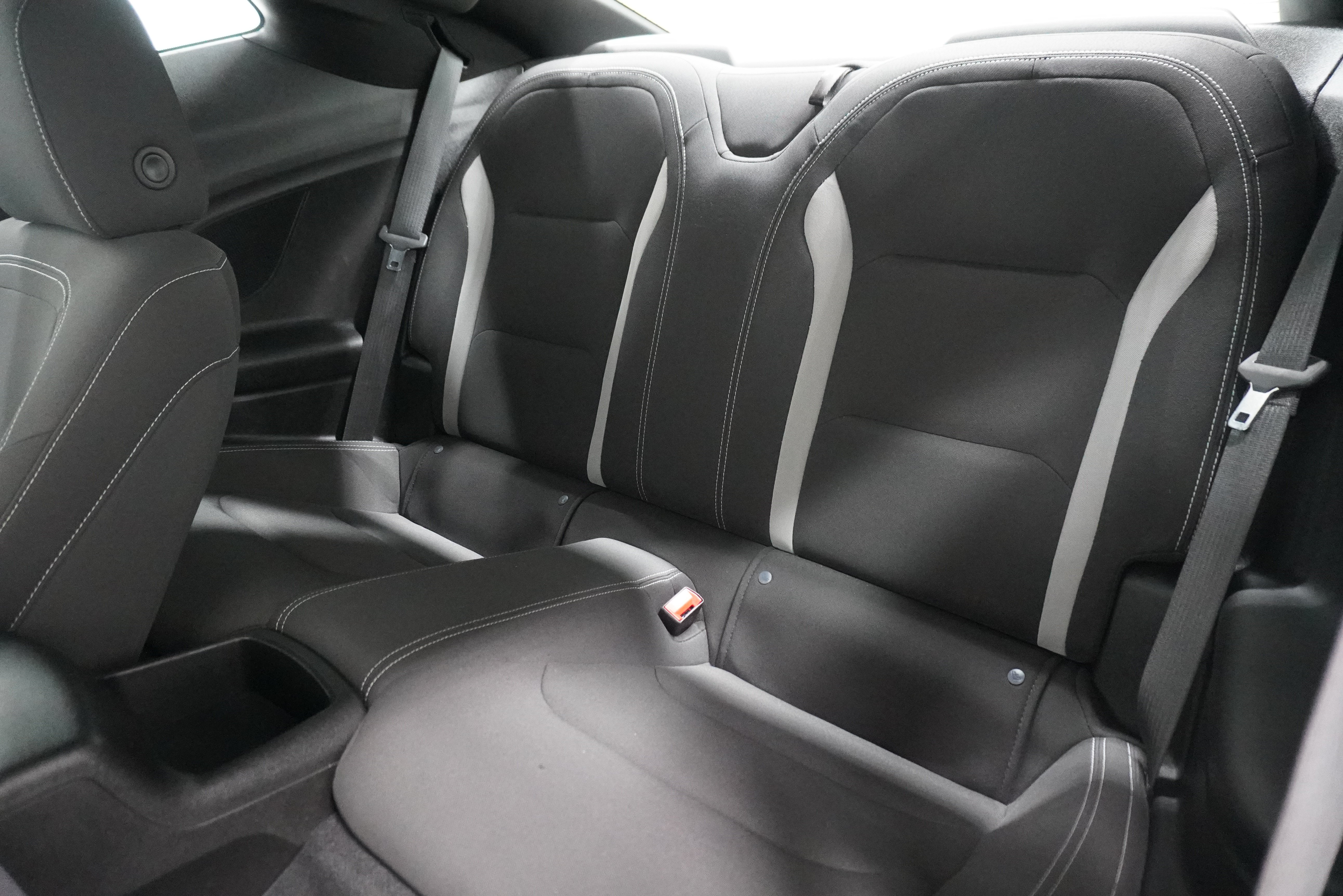 Used 2023 Chevrolet Camaro LT RWD image 13