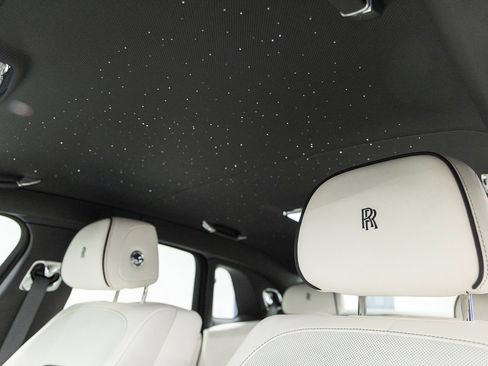 Used 2025 Rolls-Royce Ghost image 41