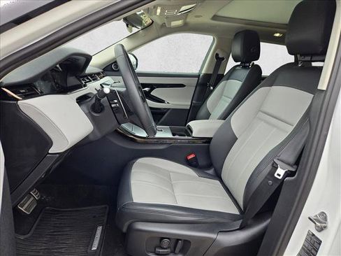 Used 2024 Land Rover Range Rover Evoque Dynamic SE image 16