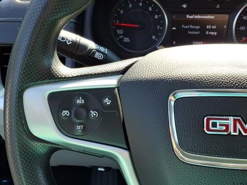 Used 2023 GMC Terrain SLE w/ Driver Convenience Package AWD/4WD image 18