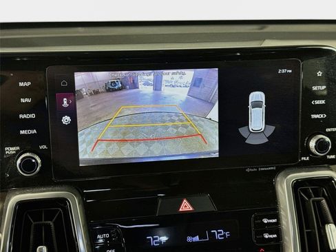 Certified 2023 Kia Sorento SX FWD image 17
