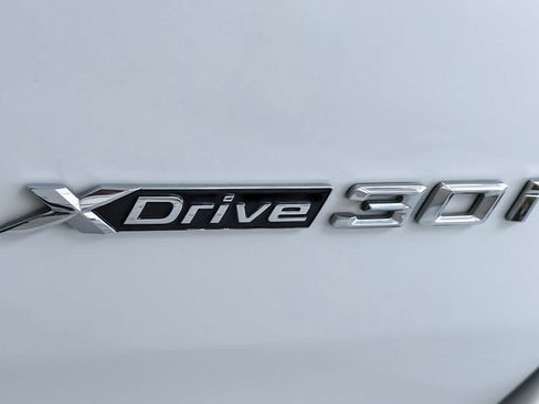 Used 2023 BMW X3 xDrive30i w/ Premium Package AWD/4WD image 28