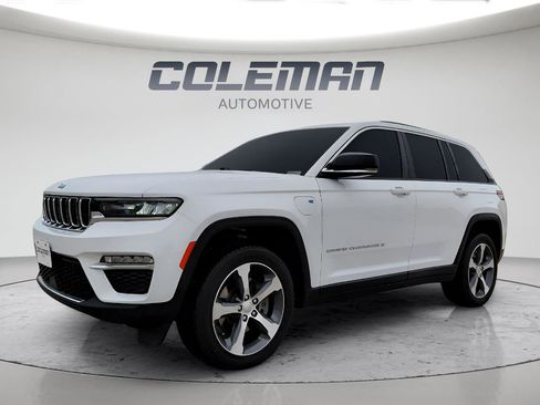 Used 2023 Jeep Grand Cherokee 4WD 4xe image 1