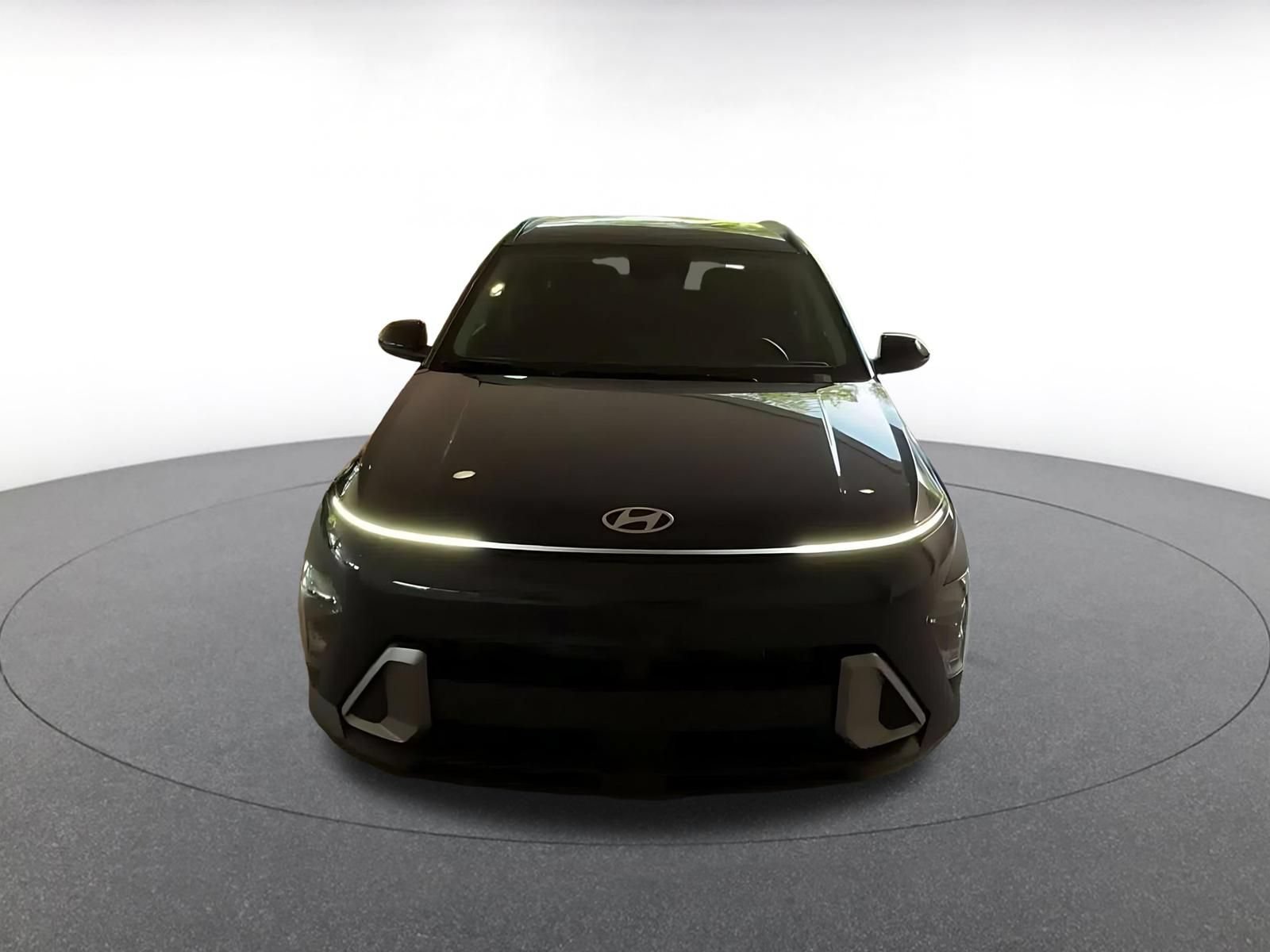 Used 2026 Hyundai Kona SEL Sport FWD image 3