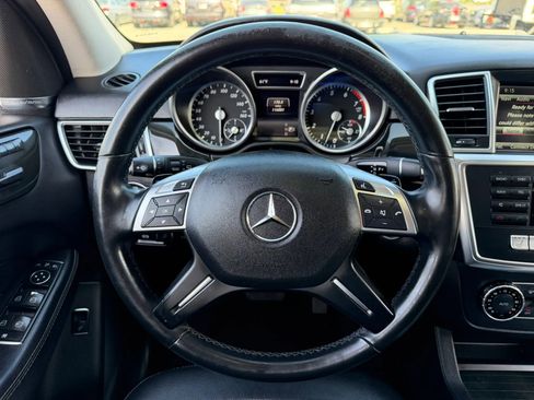 Used 2015 Mercedes-Benz ML 350 4MATIC image 11