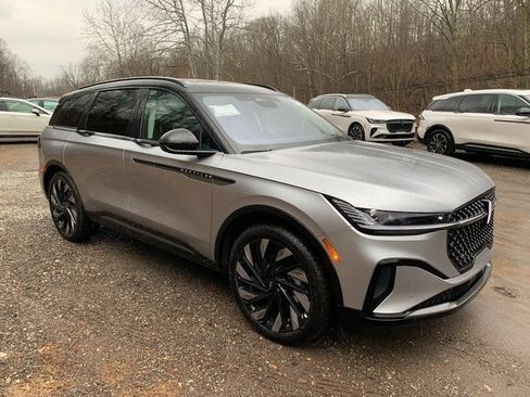 New 2026 Lincoln Nautilus Reserve AWD/4WD image 15