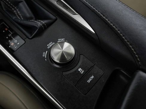 Used 2018 Lexus IS 300 AWD w/ Comfort Package image 23