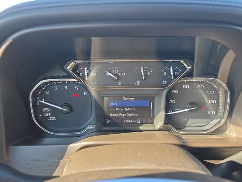 Used 2020 GMC Sierra 1500 SLT w/ SLT Premium Package image 32