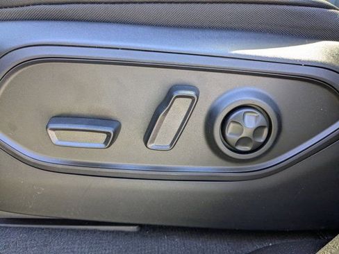 New 2026 Jeep Grand Cherokee Limited image 22