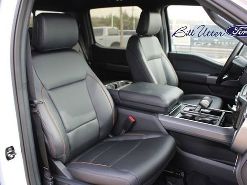 New 2025 Ford F150 Lariat w/ Equipment Group 501A Mid image 8