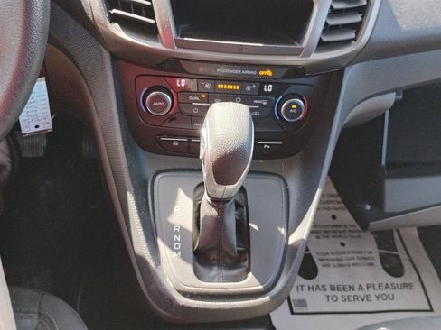 Used 2022 Ford Transit Connect XLT FWD image 31