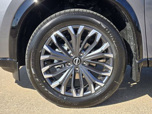 New 2026 Nissan Rogue Platinum w/ Platinum Premium Package image 11