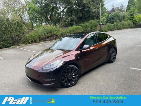 Used 2023 Tesla Model Y Performance AWD/4WD image 2