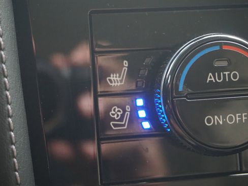 Used 2024 Nissan Armada Platinum w/ Cargo Package image 36