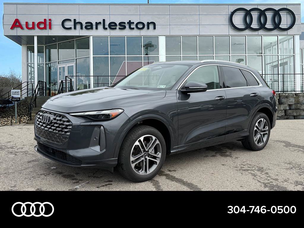 Certified 2025 Audi Q5 Premium w/ Convenience Package AWD/4WD image 7