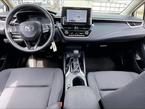 Used 2024 Toyota Corolla LE image 16