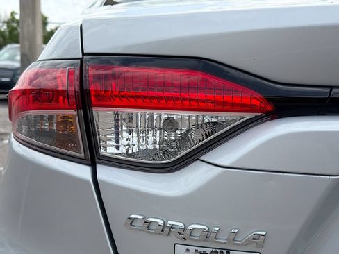 Used 2024 Toyota Corolla LE FWD image 10