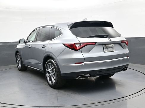 Used 2022 Acura MDX SH-AWD w/ Technology Package image 5