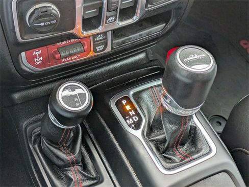 Used 2021 Jeep Gladiator Rubicon image 23