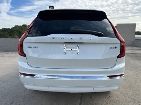 New 2026 Volvo XC90 B6 Ultra image 6