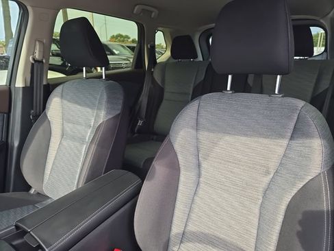Certified 2023 Nissan Rogue SV FWD image 21