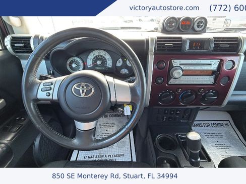 Used 2007 Toyota FJ Cruiser 4WD image 37