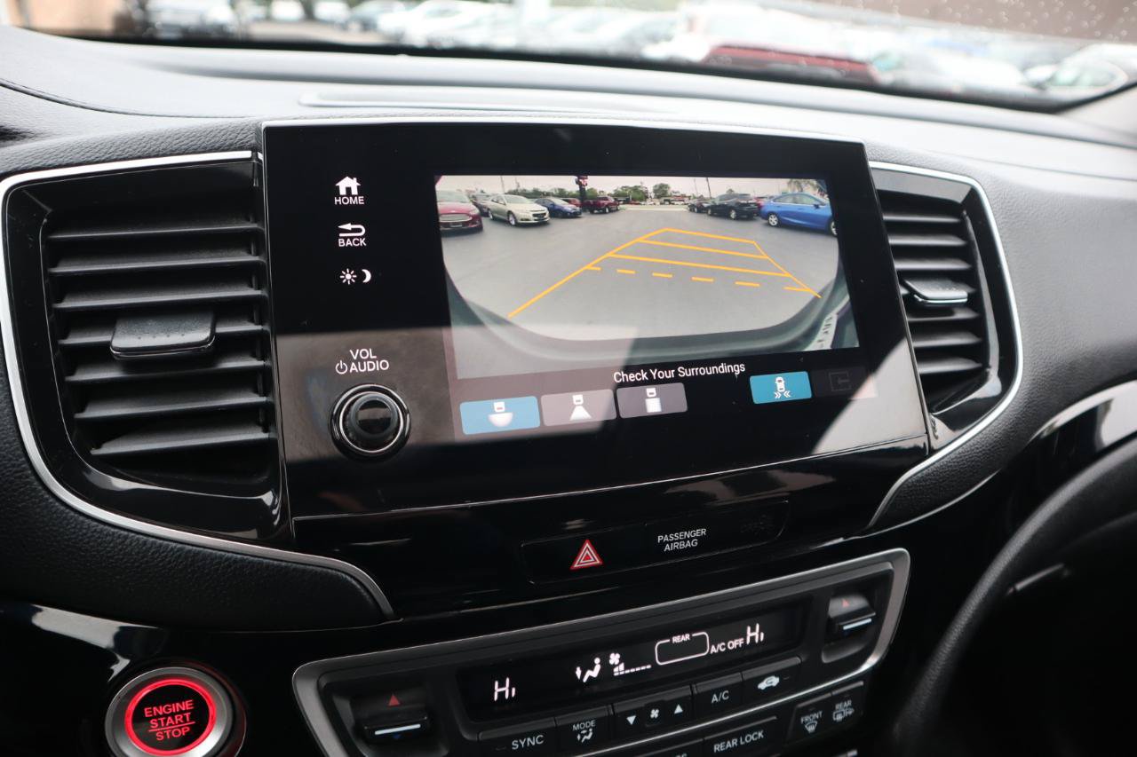 Used 2020 Honda Pilot Touring image 25