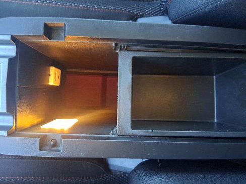 Used 2015 Chevrolet Equinox LT w/ Driver Convenience Package image 34